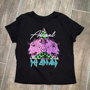 Def Leppard Black Graphic Short Sleeve Tee